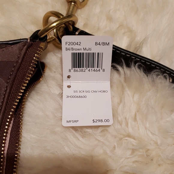 Coach Monogram Handbag - Picture 12 of 12